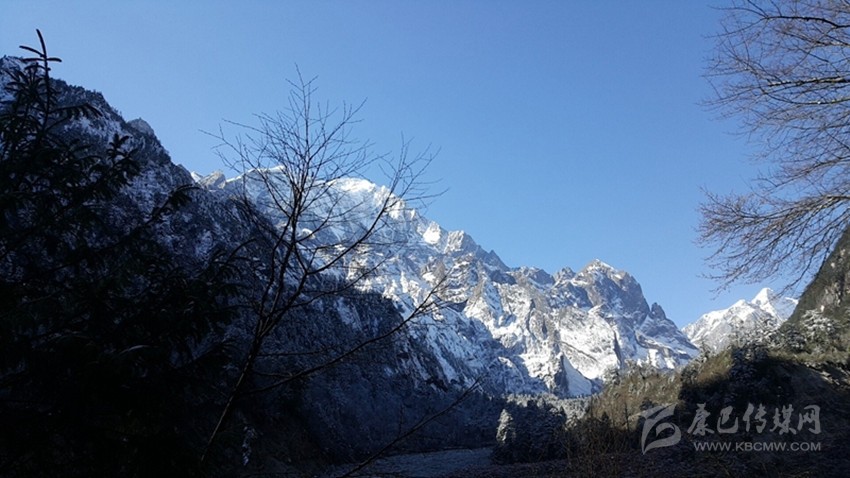 海螺溝這組冬日雪景圖請拿走！