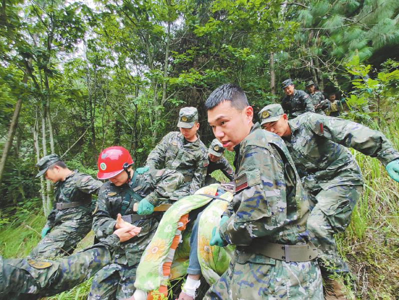 9月6日，武警.jpg