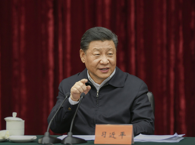 2019年4月15日至17日，中共中央總書(shū)記、國家主席、中央軍委主席習近平在重慶考察，并主持召開(kāi)解決“兩不愁三保障”突出問(wèn)題座談會(huì )。這是4月16日下午，習近平主持召開(kāi)解決“兩不愁三保障”突出問(wèn)題座談會(huì )并發(fā)表重要講話(huà)。新華社記者 謝環(huán)馳 攝